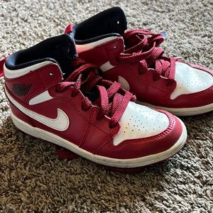 SOLD Awesome red/white kids Air Jordan 1 mid